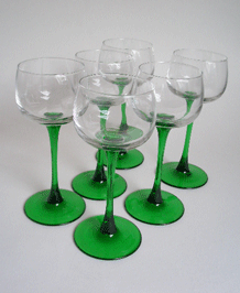            VINTAGE LUMINARC FRANCE ALSACE GREEN -STEMMED GLASSES (x6)