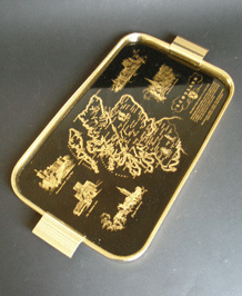          1950s BLACK AND GOLD MAP OF SCOTLAND WOODMET COCKTAIL/SERVING TRAY