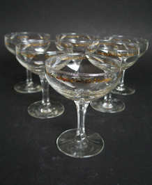            SIX VINTAGE CHAMPAGNE SAUCERS / COUPES / COCKTAIL GLASSES WITH HEXAGONAL STEMS