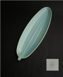 POOLE TWINTONE ICE GREEN AND SEAGULL CUCUMBER DISH STANDARD SIZE