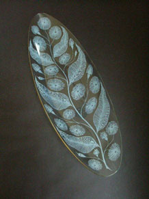 CHANCE GLASS LONGBOAT DISH IN CALYPTO DESIGN BY MICHAEL HARRIS