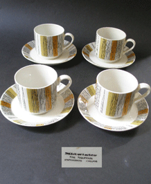   SET OF FOUR MIDWINTER SIENNA COFFEE CUPS AND SAUCERS DESIGNED BY JESSIE TAIT (1962)